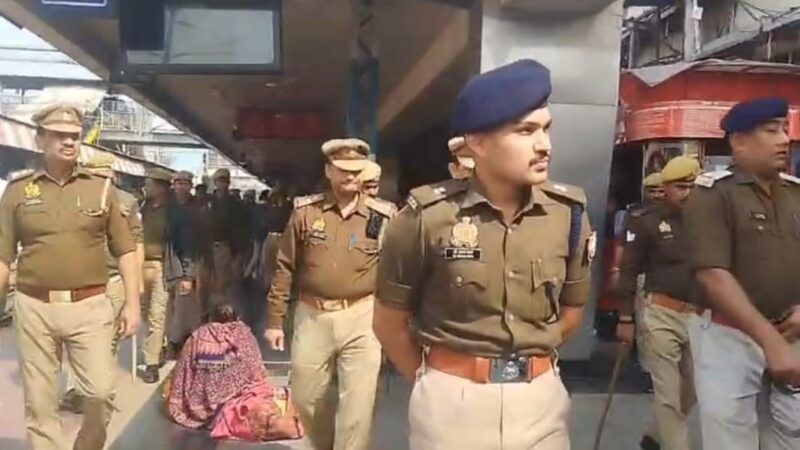 वाराणसी कचहरी को बम से उड़ाने की धमकी के बाद पुलिस अलर्ट