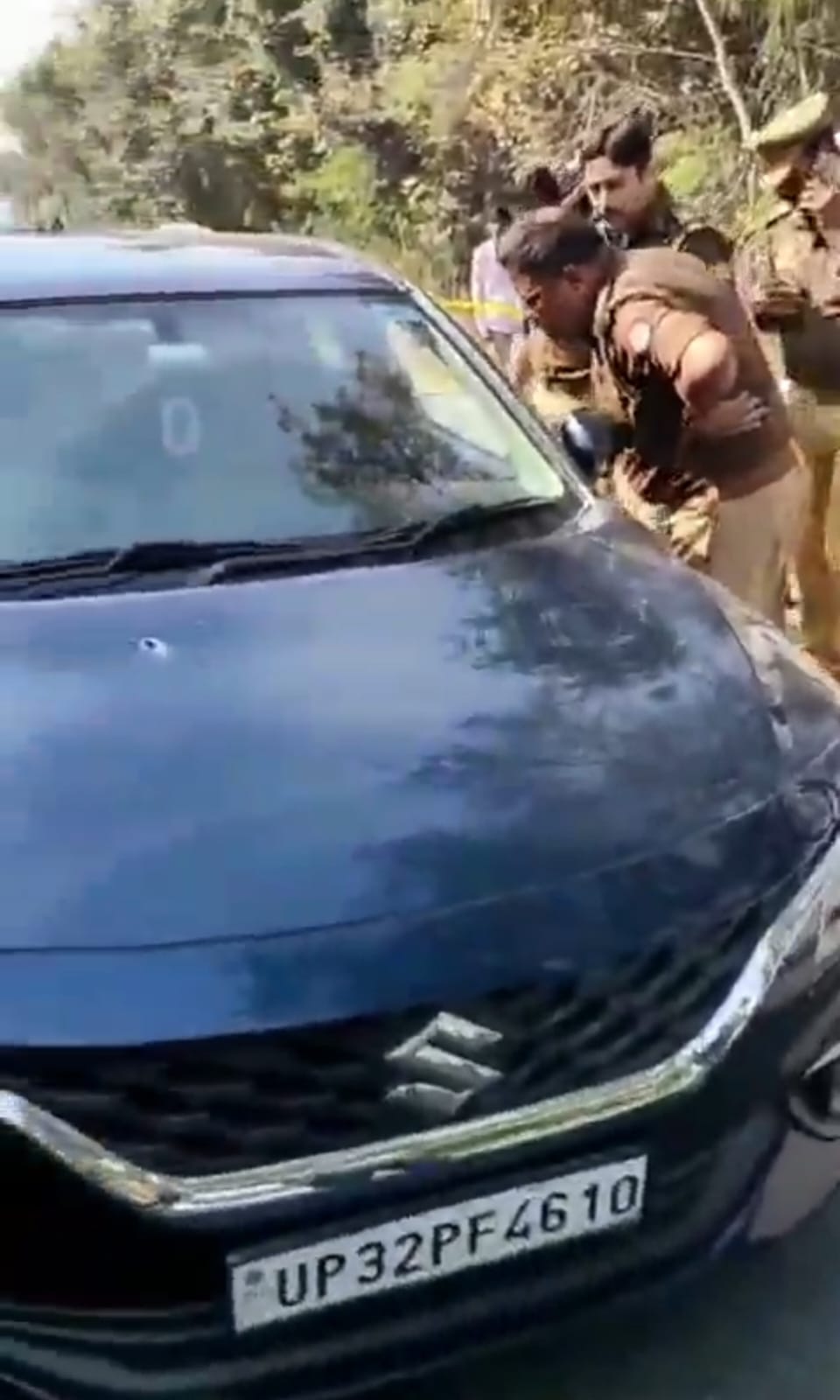 बाराबंकी :दिनदहाड़े शूटर को मारी दर्जनों गोलियां