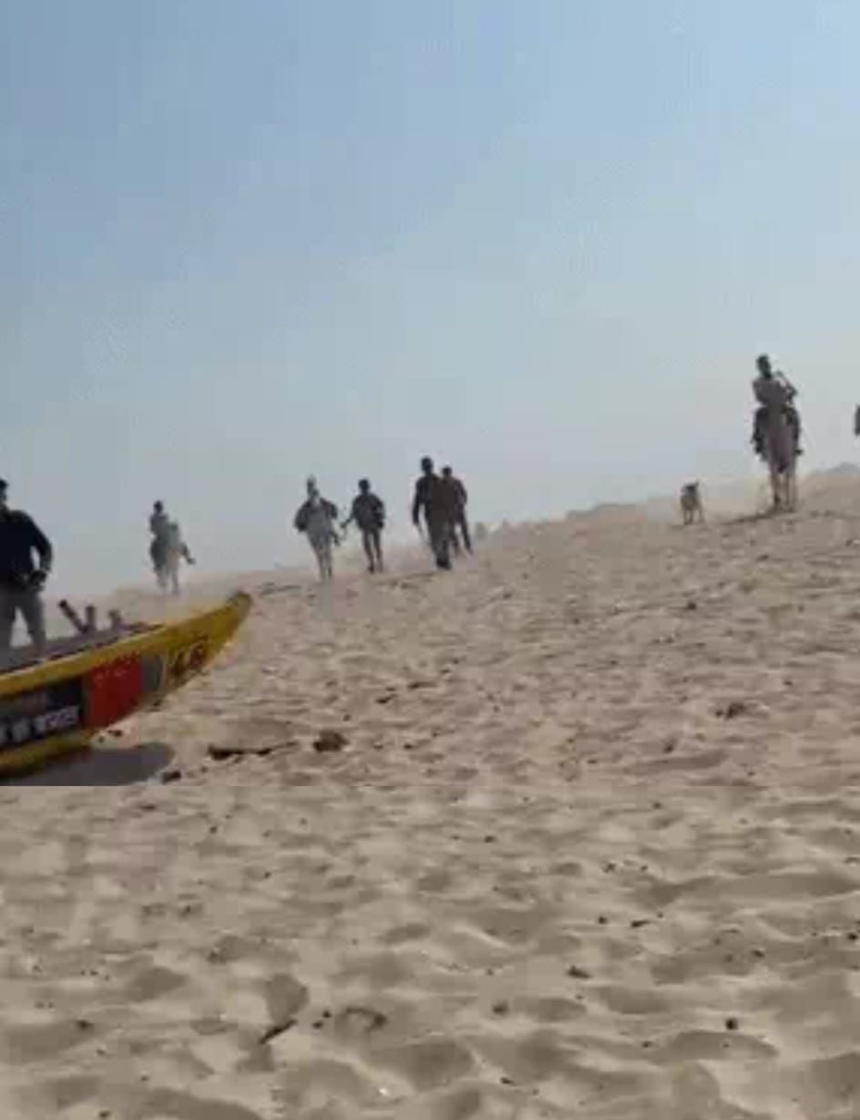 गंगा रेती में हिंसक झड़प: घोड़ा-ऊंट वालों ने नाविकों को पीटा, 4 घायल
