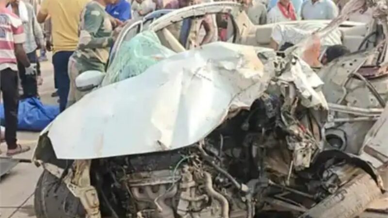 छत्तीसगढ़ सड़क दुर्घटना: CRPF के तीन जवानों समेत चार लोगों की मौत
