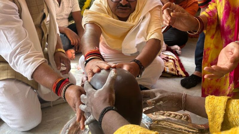 महाशिवरात्रि पर अघोरपीठ में ऐतिहासिक क्षण: क्रीं-कुण्ड में पहली बार शिवलिंग की प्राण-प्रतिष्ठा