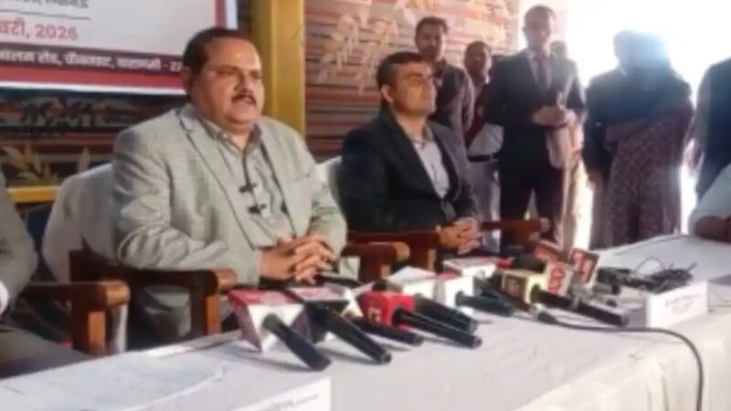 ‘बांग्लादेशियों की पहचान करना आयोग का काम नहीं’ : नवदीप रिणवा