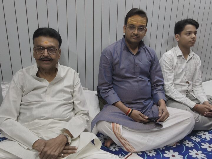 रंगभरी एकादशी महोत्सव को लेकर श्री काशी विश्वनाथ मंदिर में  विवाद गहराया