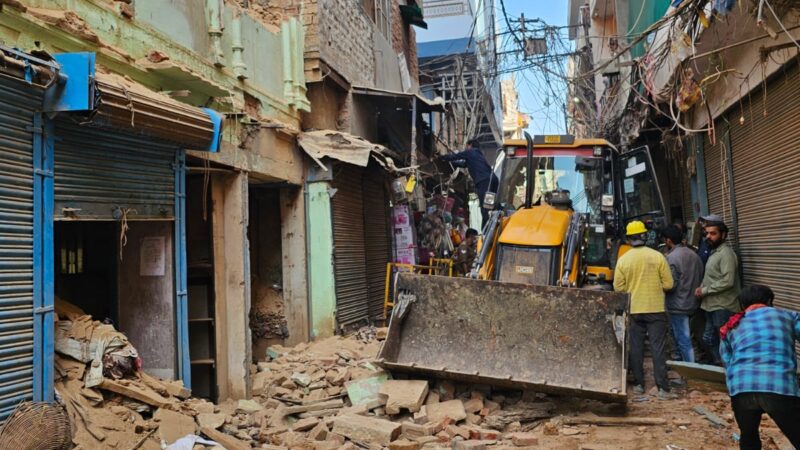 नया चौक–गुदड़ी बाजार में नगर निगम के नोटिस से हड़कंप, दुकानदारों ने जताई आपत्ति