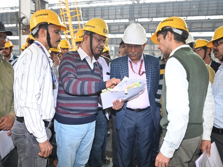मुख्य रेल संरक्षा आयुक्त ने बरेका की संरक्षा और गुणवत्ता पर दिया जोर