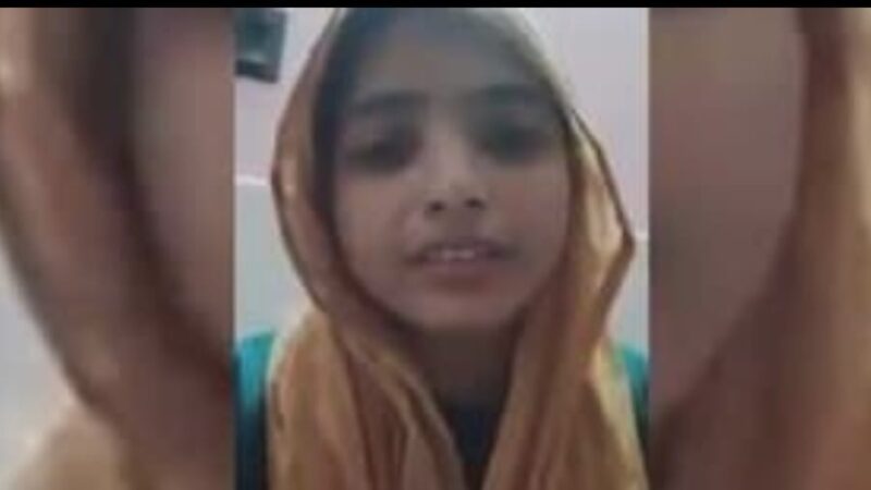 “पापा! आकर ले जाओ… नहीं तो शाहरुख मार डालेगा”