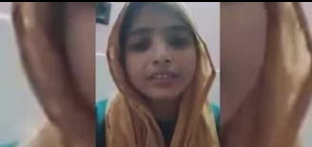 “पापा! आकर ले जाओ… नहीं तो शाहरुख मार डालेगा”