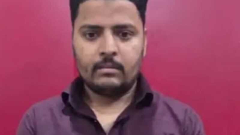 एसटीएफ : 50 हजार के इनामी गोतस्कर को  दबोचा