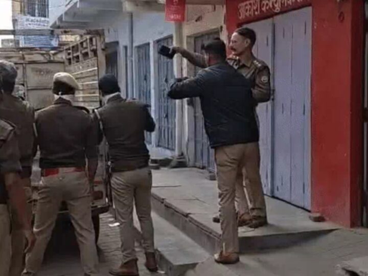 बलिया : नेग विवाद में किन्नर की हत्या, युवक ने लगाई फांसी