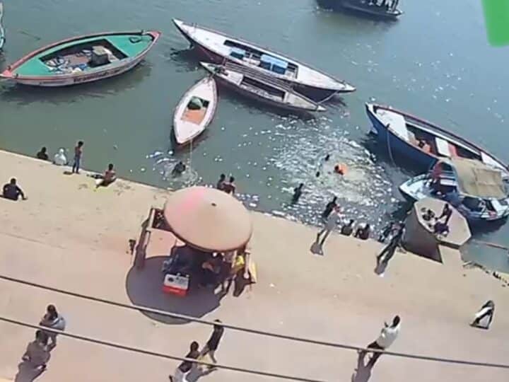 वाराणसी: एनडीआरएफ ने गंगा में डूबते युवक को बचाया