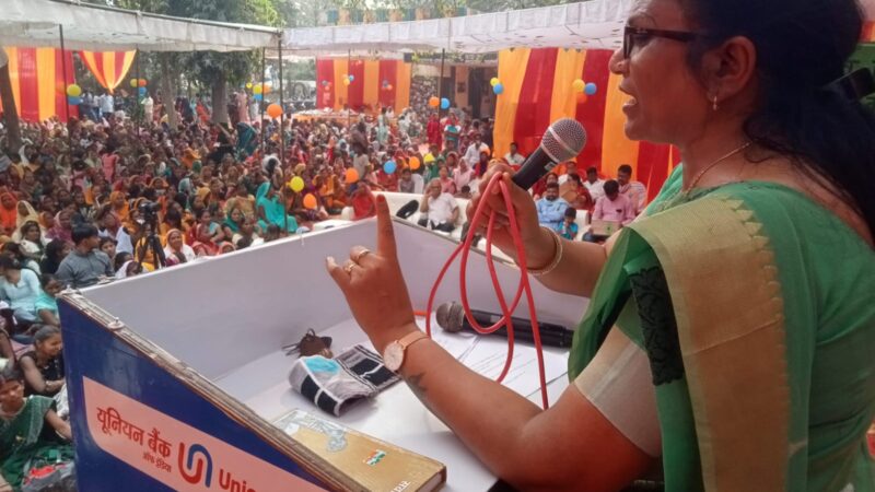 राजातालाब में महिलाओं ने की शराबबंदी की जोरदार मांग