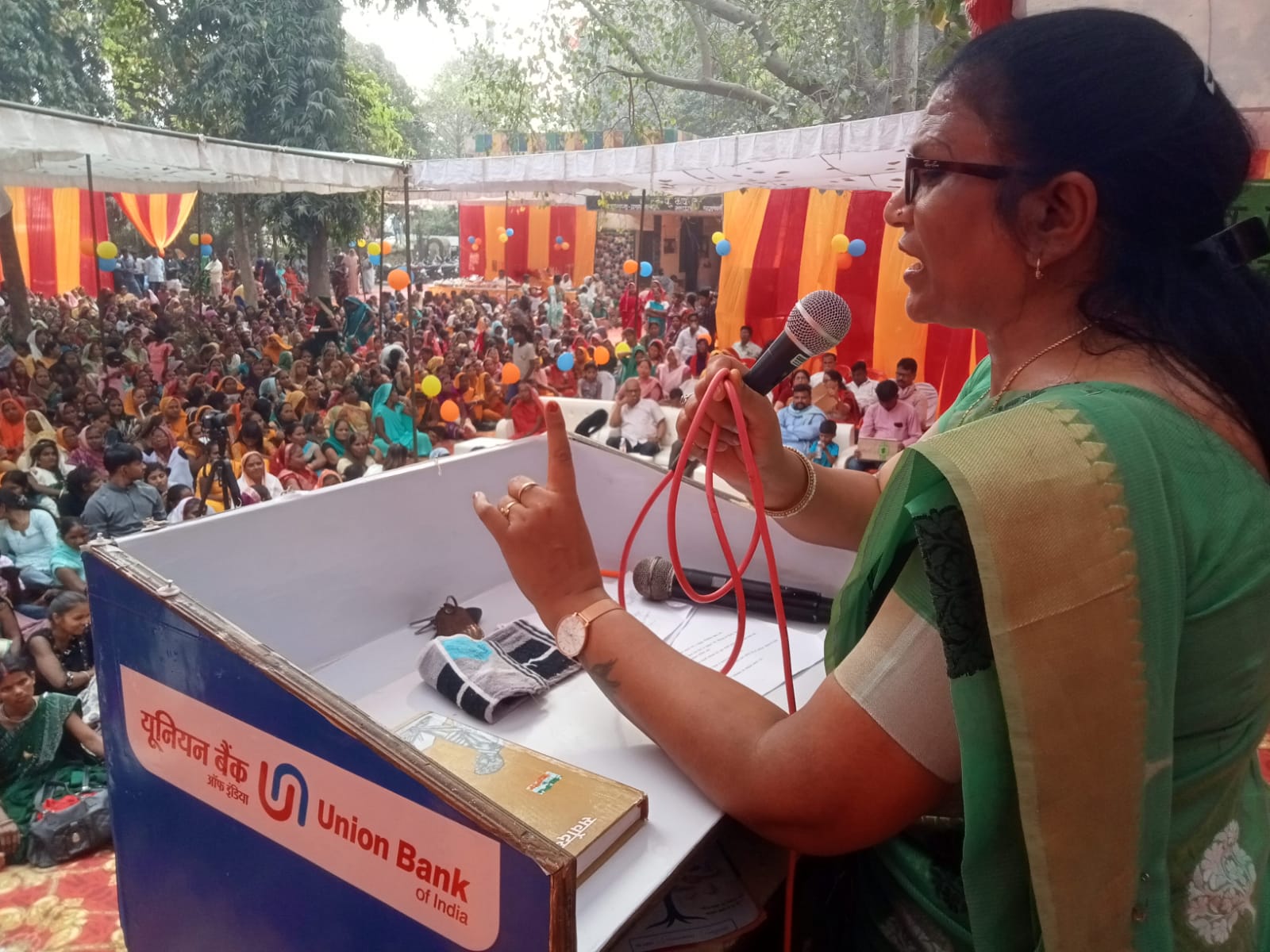 राजातालाब में महिलाओं ने की शराबबंदी की जोरदार मांग