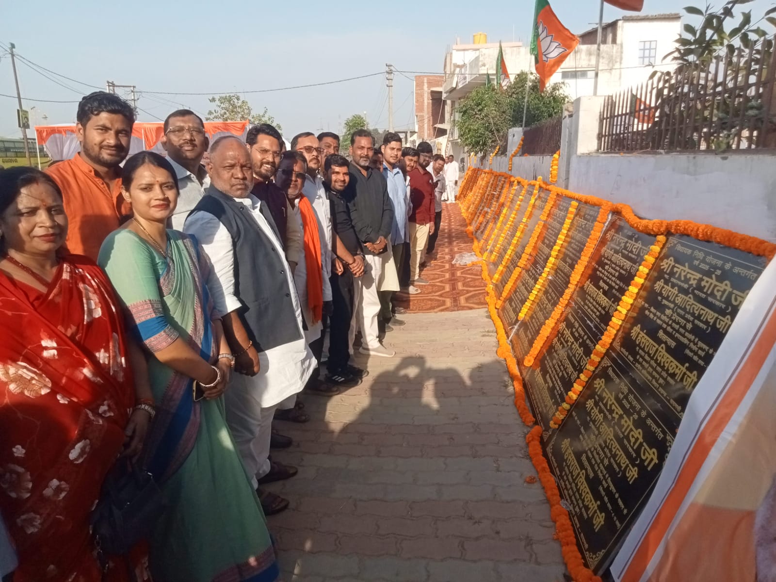 एमएलसी ने 4 करोड़ 7 लाख की 50 योजनाओं का किया शिलान्यास