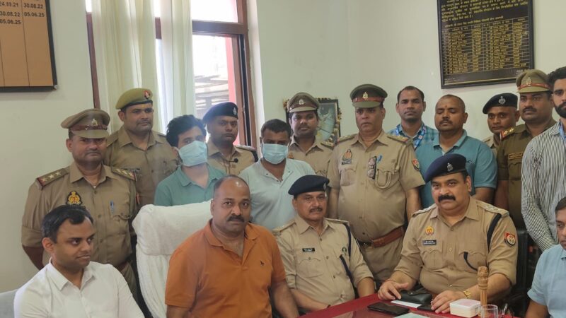 वाराणसी कैंट रेलवे स्टेशन : 3.5 करोड़ रुपये का अफ्रीकी सोना बरामद, दो तस्कर गिरफ्तार