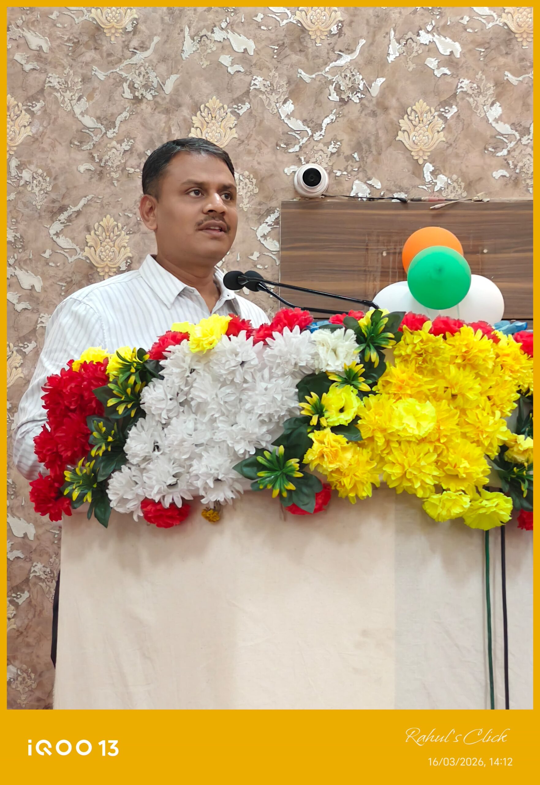 मंडलायुक्त ने कमिश्नरी बार एसोसिएशन के नवनिर्वाचित पदाधिकारियों को दिलाई शपथ