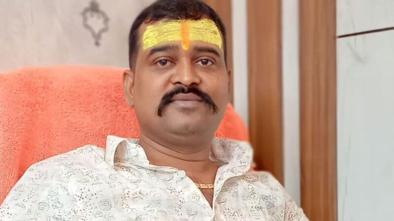 गोरखपुर : पूर्व पार्षद की दिनदहाड़े हत्या, इलाके में तनाव और हंगामा