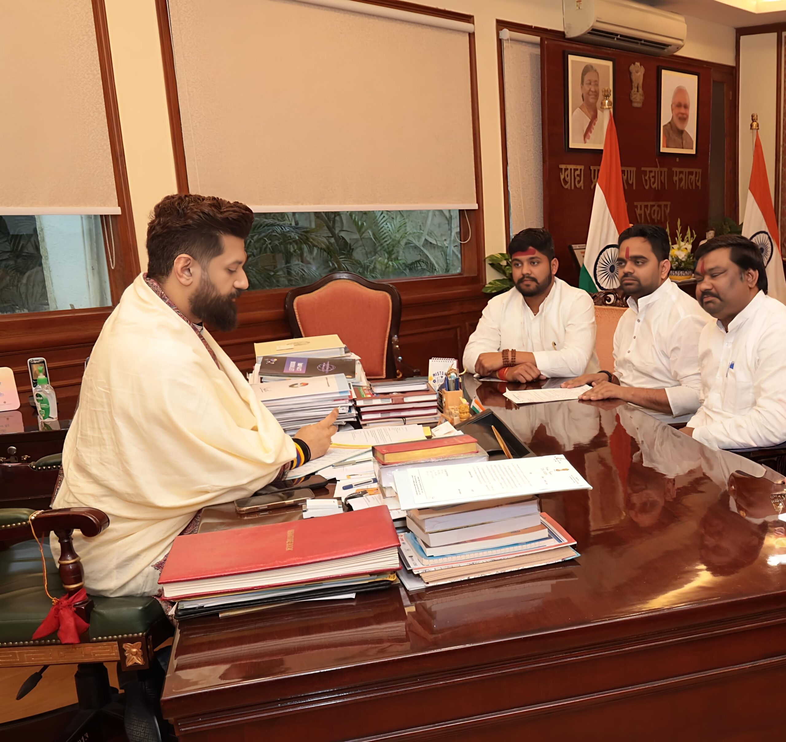 भदोही : सेमराधनाथ धाम को प्रयागराज-वाराणसी सर्किट में शामिल करने की मांग