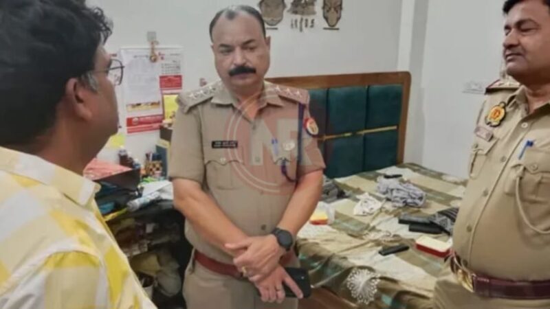 वाराणसी: विंध्याचल दर्शन गए रेलवे कर्मचारी के घर में लाखों की चोरी, परिवार सदमे में