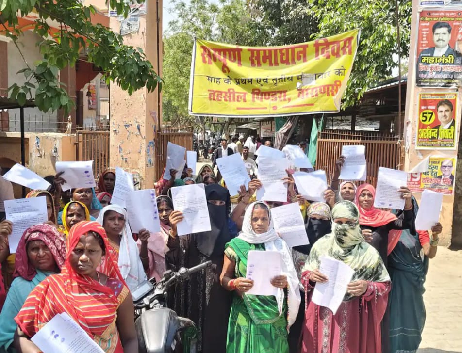 नट-मुसहर महिलाओं ने समाधान दिवस में लगाया तहसील पर भेदभाव का आरोप