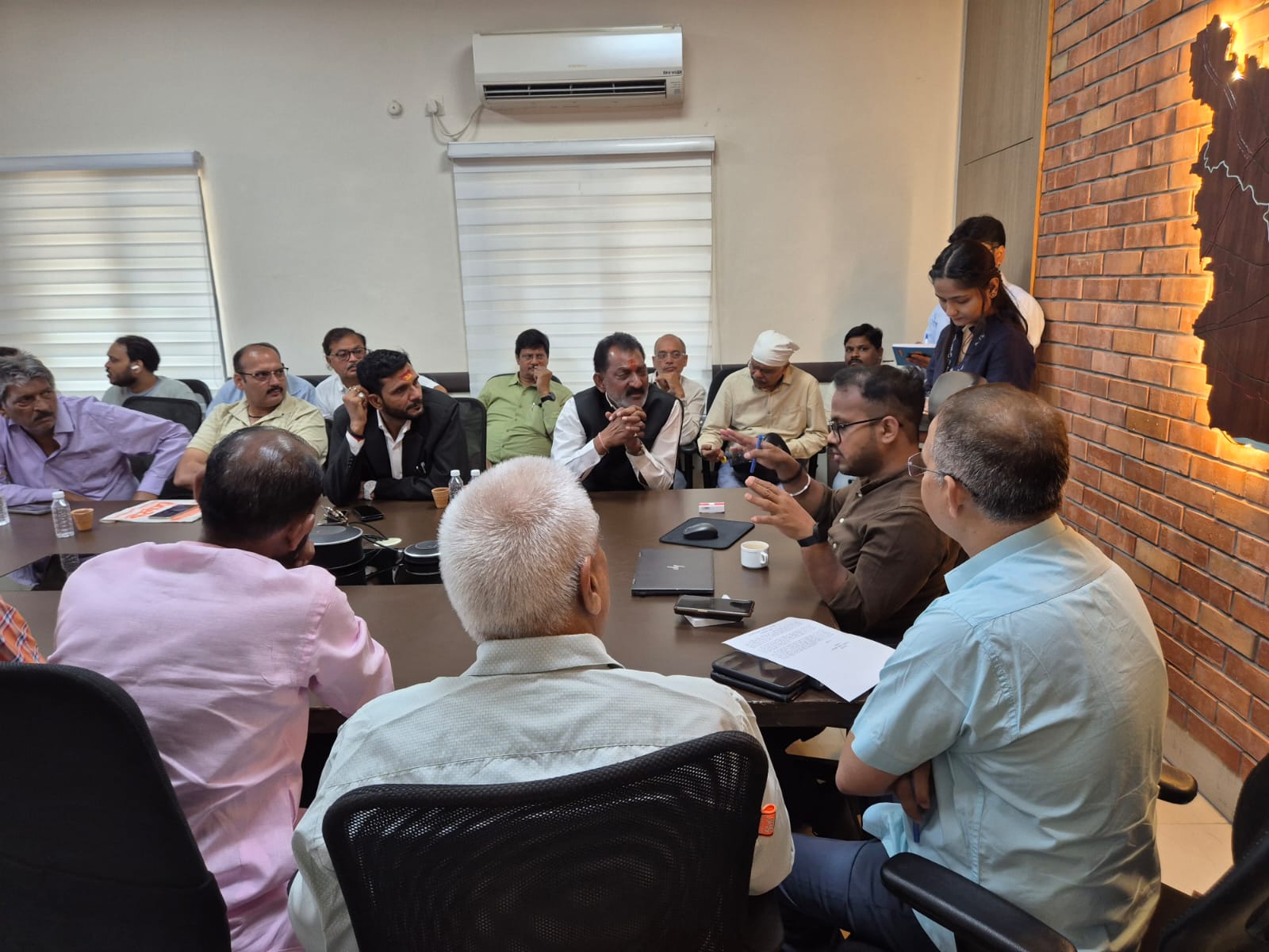 जवाहरलाल नेहरू कॉम्प्लेक्स को आधुनिक बनाने की पहल