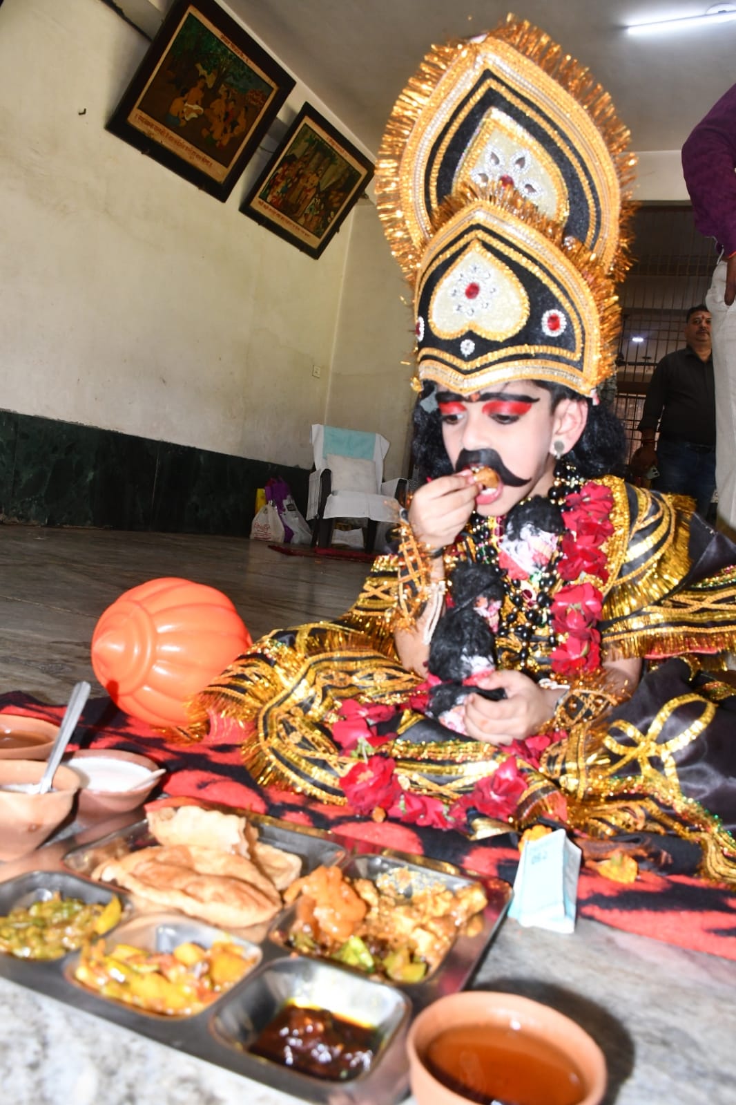 क्रीं कुण्ड में गूंजा ‘जय माँ सर्वेश्वरी’ का जयघोष