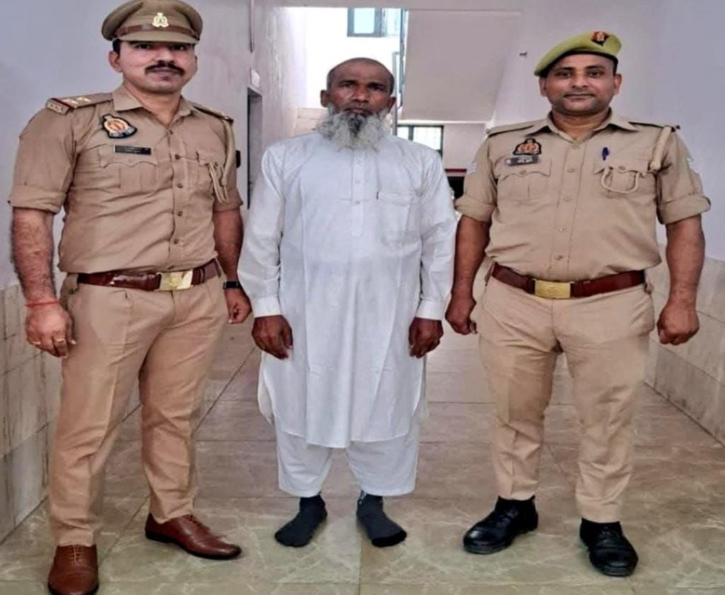 मुरादाबाद : 21 साल से फरार हिस्ट्रीशीटर सुल्तान बनकर छिपा  संभल में , पुलिस ने दबोचा