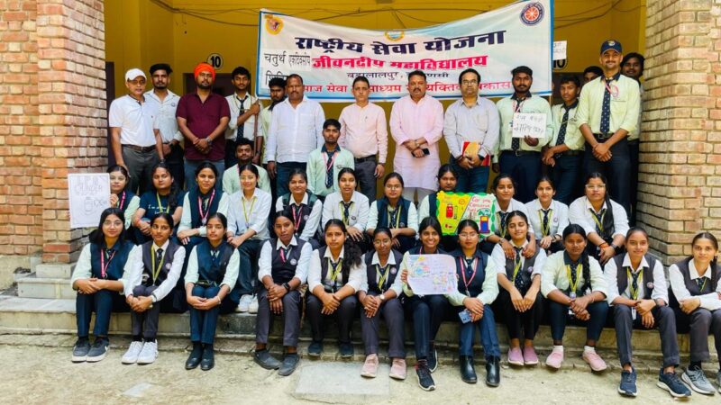 ट्रैफिक सिग्नल पर रुकें तो वाहनों के इंजन बंद कर दें : अनिता सिंह