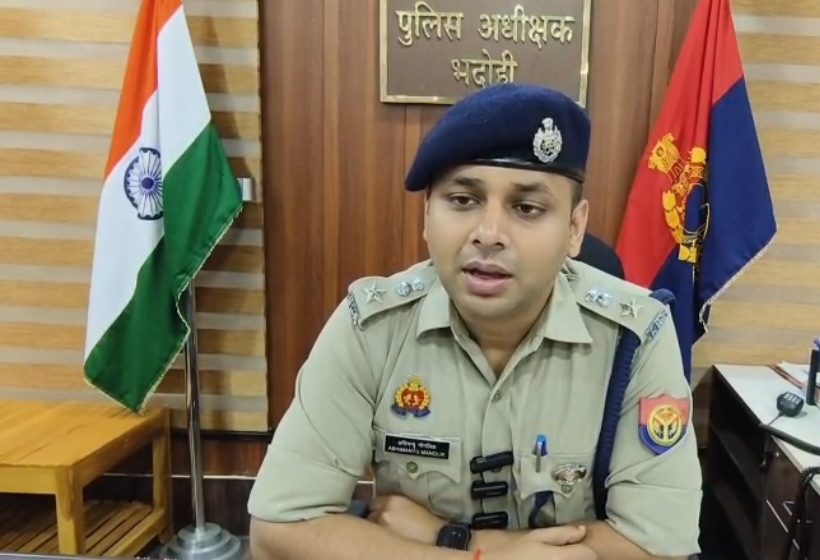 भदोही में हैंडपंप विवाद में चौकीदार को जिंदा जलाने की कोशिश, इलाज के दौरान हुई मौत