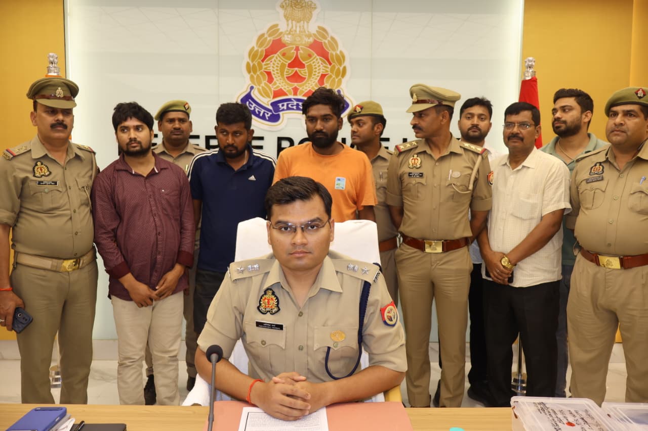 सोनभद्र में लूट कांड का खुलासा, पुलिस मुठभेड़ में दो बदमाश घायल, पांच गिरफ्तार