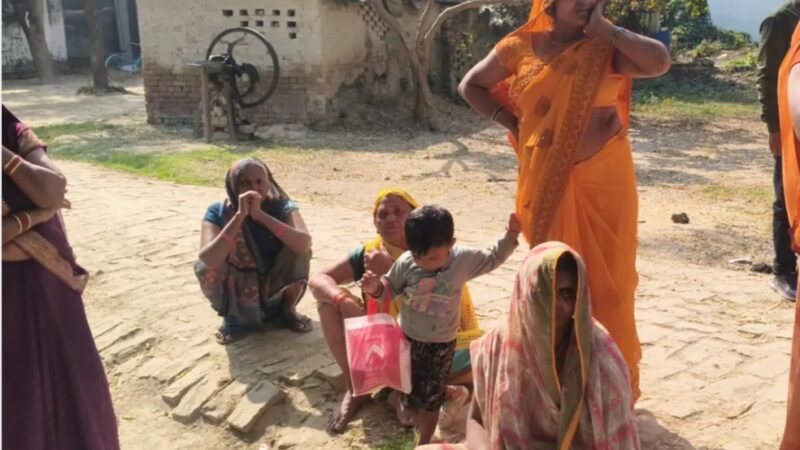 बड़ागांव : जमीन विवाद में महिला पर घर में घुसकर हमला, टूटी उंगली   6 पर केस