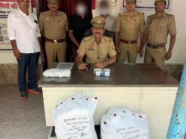 वाराणसी में 30.745 किलो अवैध गांजा के साथ ओडिशा के दो तस्कर गिरफ्तार