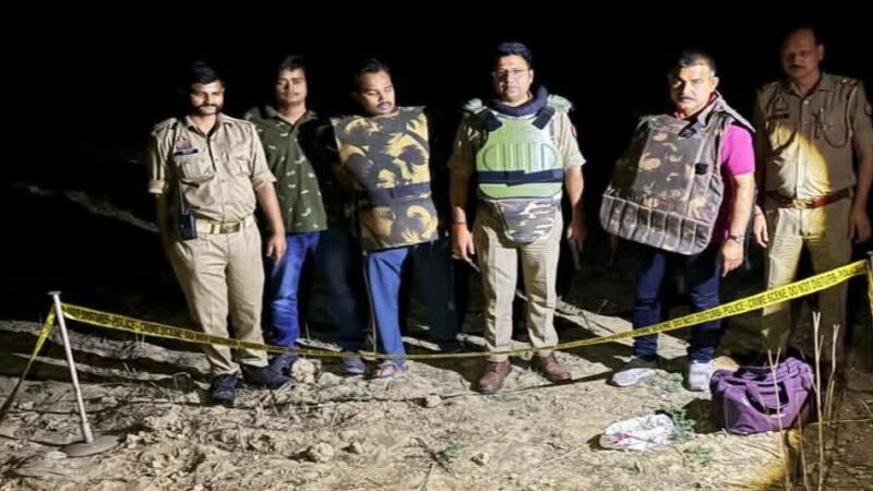 मिर्जापुर में पुलिस मुठभेड़, प्रधान हत्याकांड का 25 हजार का इनामी आरोपी गिरफ्तार