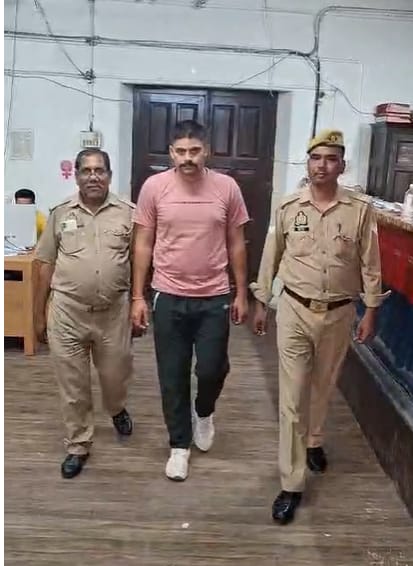 कानपुर: शादी-नौकरी का झांसा देकर एमएससी छात्रा से बार-बार रेप, ट्रेनी सिपाही गिरफ्तार