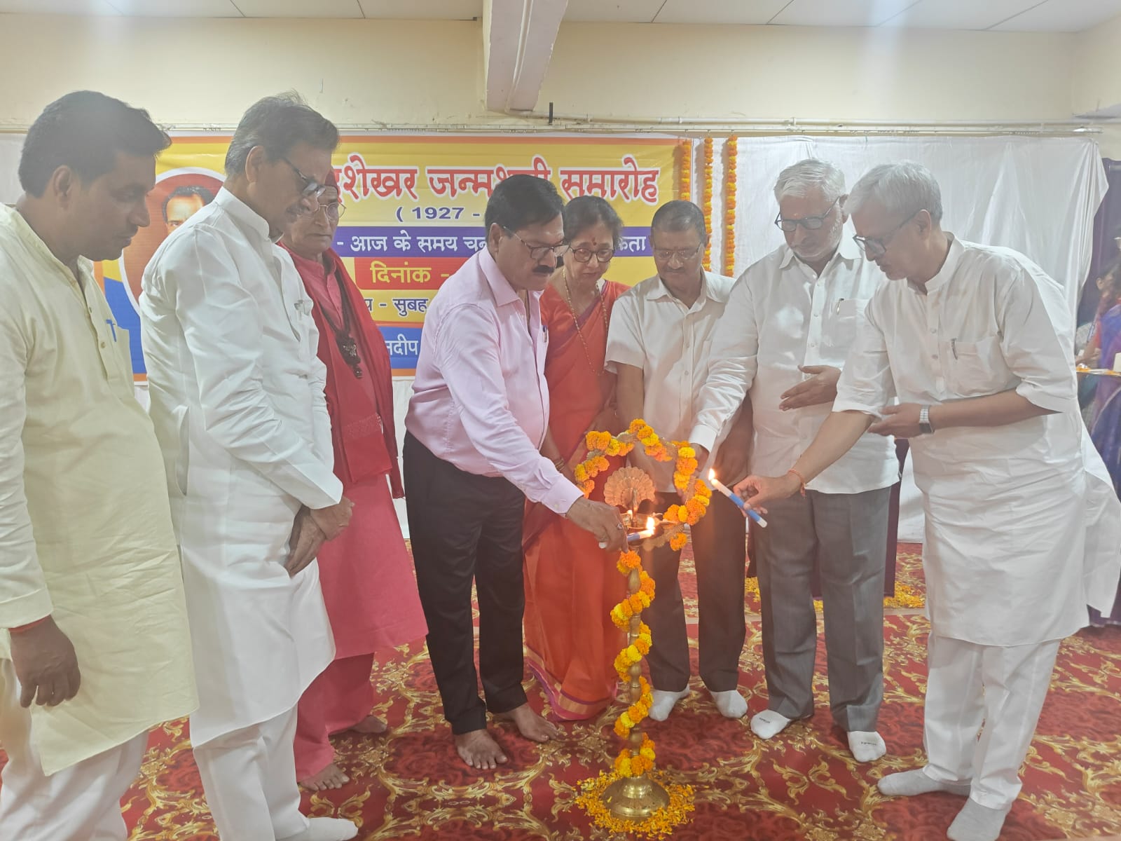 “युवाओं को अपने इतिहास और पूर्वजों से सीख लेकर जुनून के साथ लक्ष्य साधना चाहिए” — प्रो. योगेंद्र सिंह