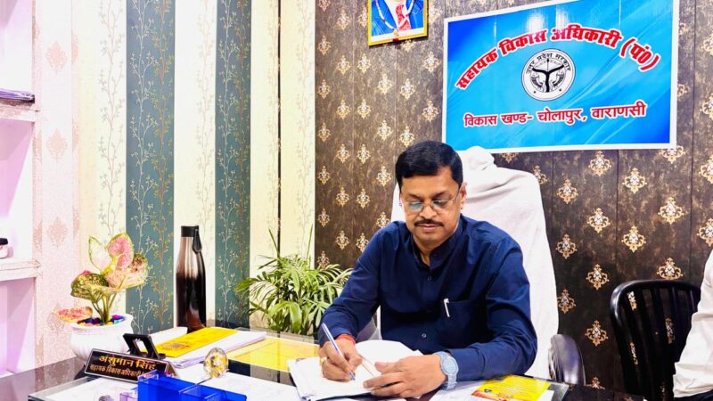 गर्मी के मद्देनजर चोलापुर में 128 हैंडपंपों की मरम्मत, 25 का रीबोर, बाजार में प्याऊ लगाने के निर्देश