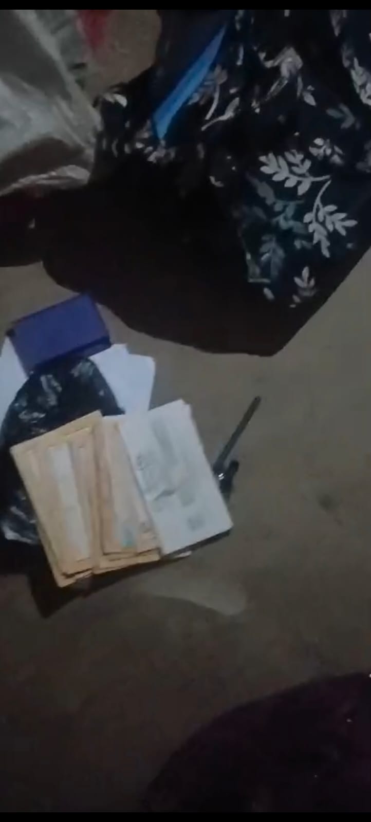 विंढमगंज में चोरी की वारदात, घर व होटल से नगदी और सामान पार