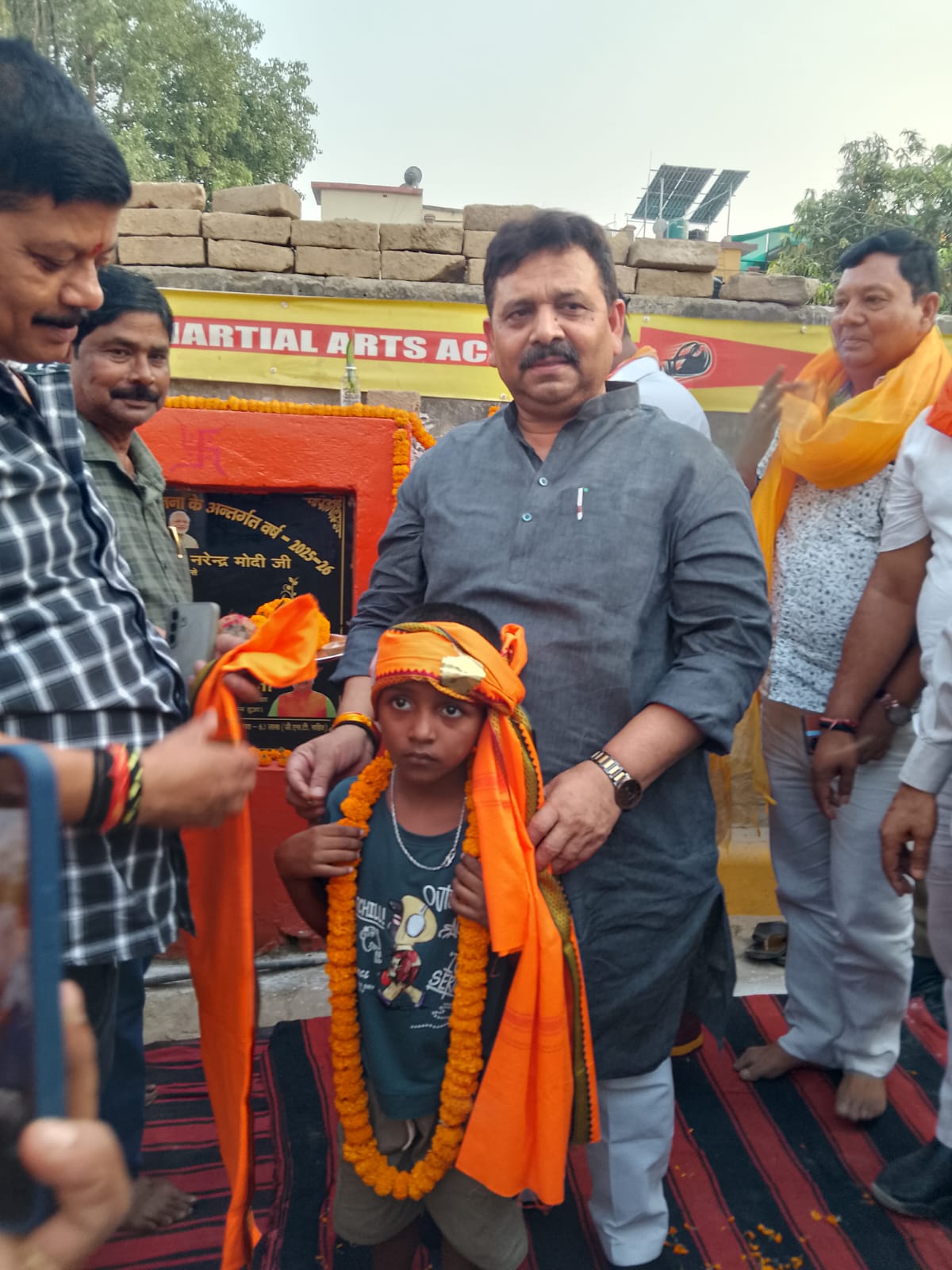 अकथा वार्ड में 224.61 लाख की 8 सड़क परियोजनाओं का उद्घाटन