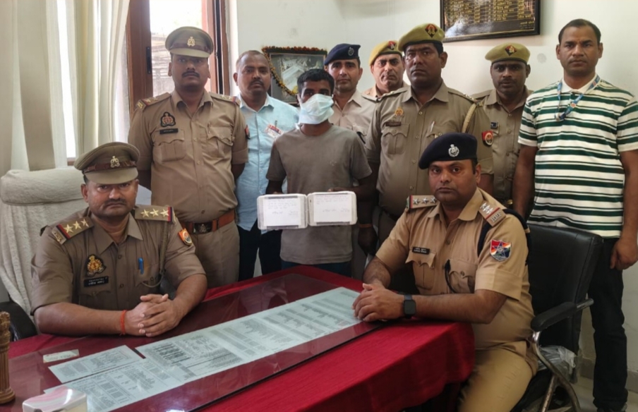 जीआरपी : चोरी के दो मोबाइल के साथ शातिर  गिरफ्तार