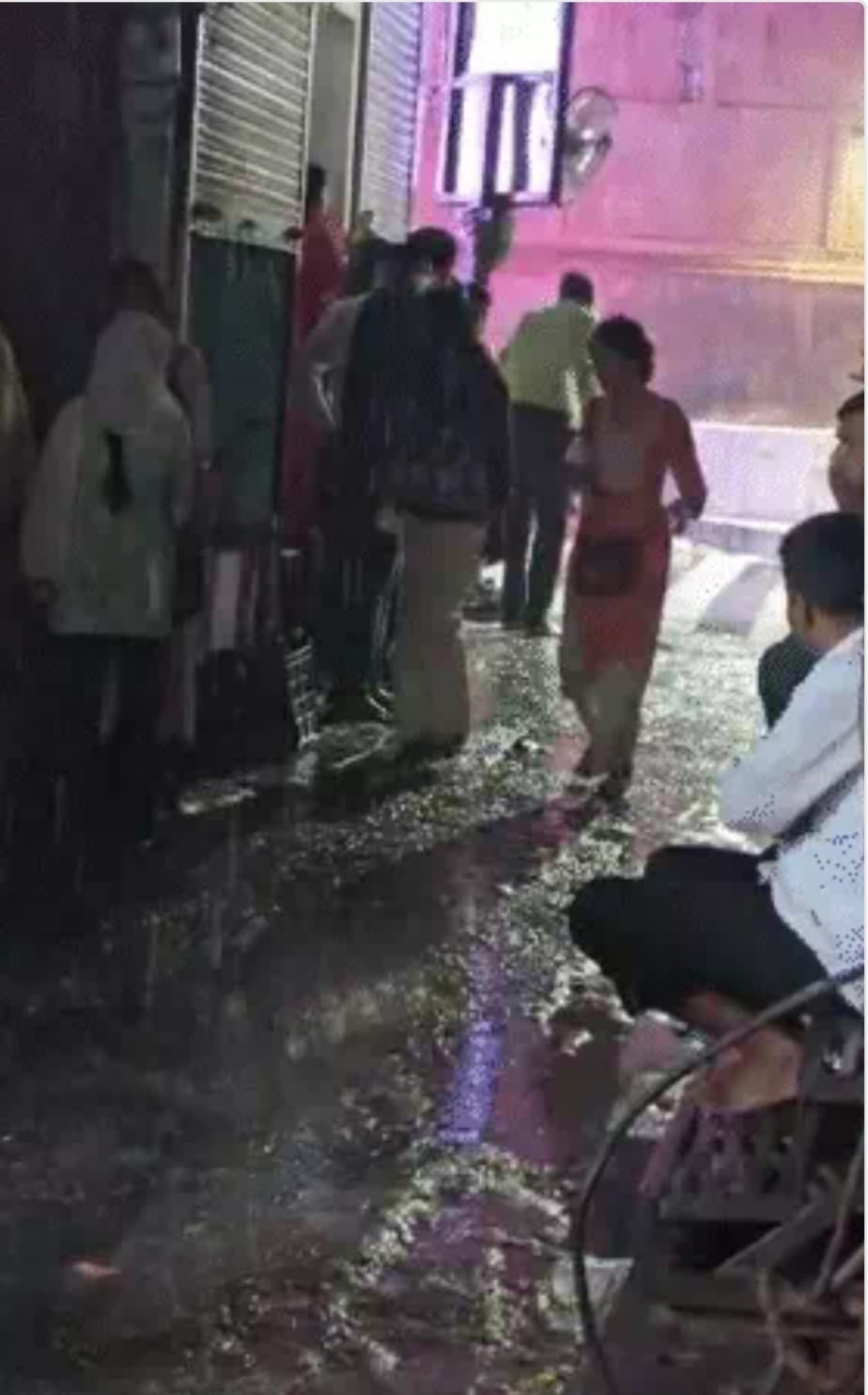 आगरा में ओलावृष्टि, कासगंज में भाई-बहन की मौत