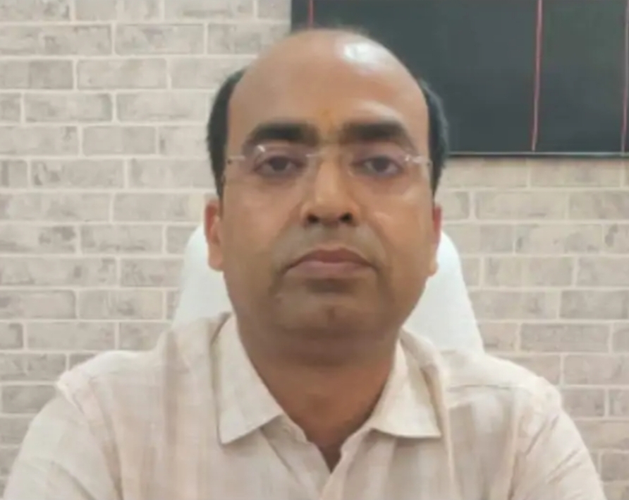 किताब-ड्रेस के नाम पर स्कूलों की मनमानी पर सख्ती, विशेष दुकान से खरीदारी का दबाव बनाया तो होगी कार्रवाई