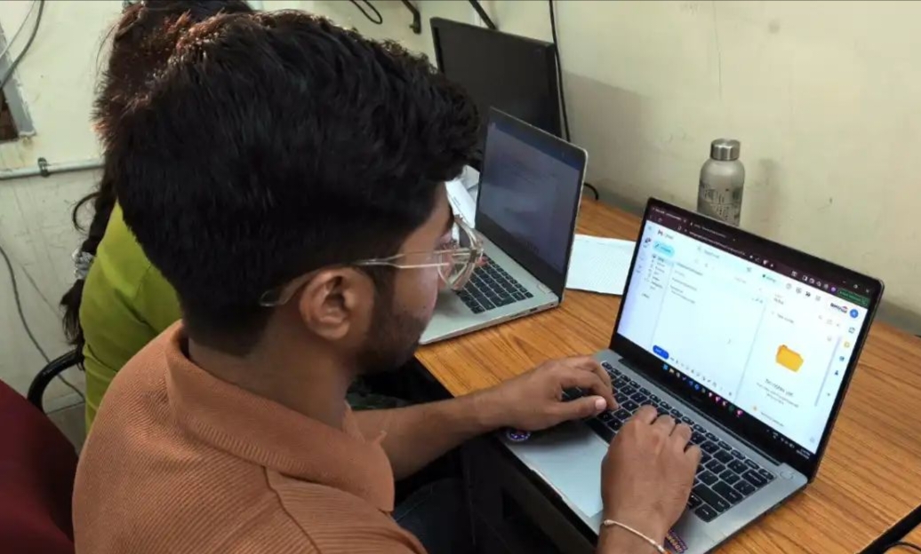 बीएचयू में डिजिटल क्रांति: सभी विद्यार्थियों को मिलेगा आधिकारिक यूनिवर्सिटी ई-मेल