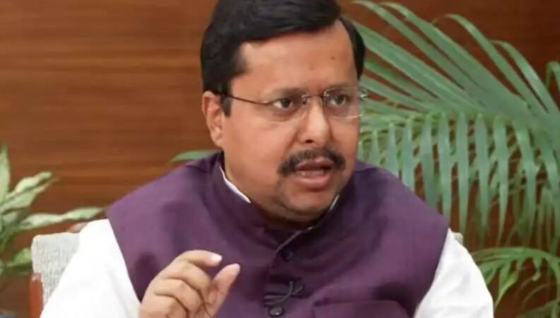 असम में बयानबाजी पर बढ़ा सियासी ताप, भाजपा अध्यक्ष बोले— राजनीति में शब्दों की मर्यादा जरूरी