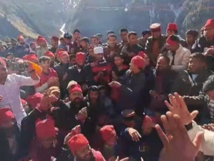 134 दिन बाद खुले कार्तिक स्वामी मंदिर के कपाट, भरमौर में उमड़े श्रद्धालु