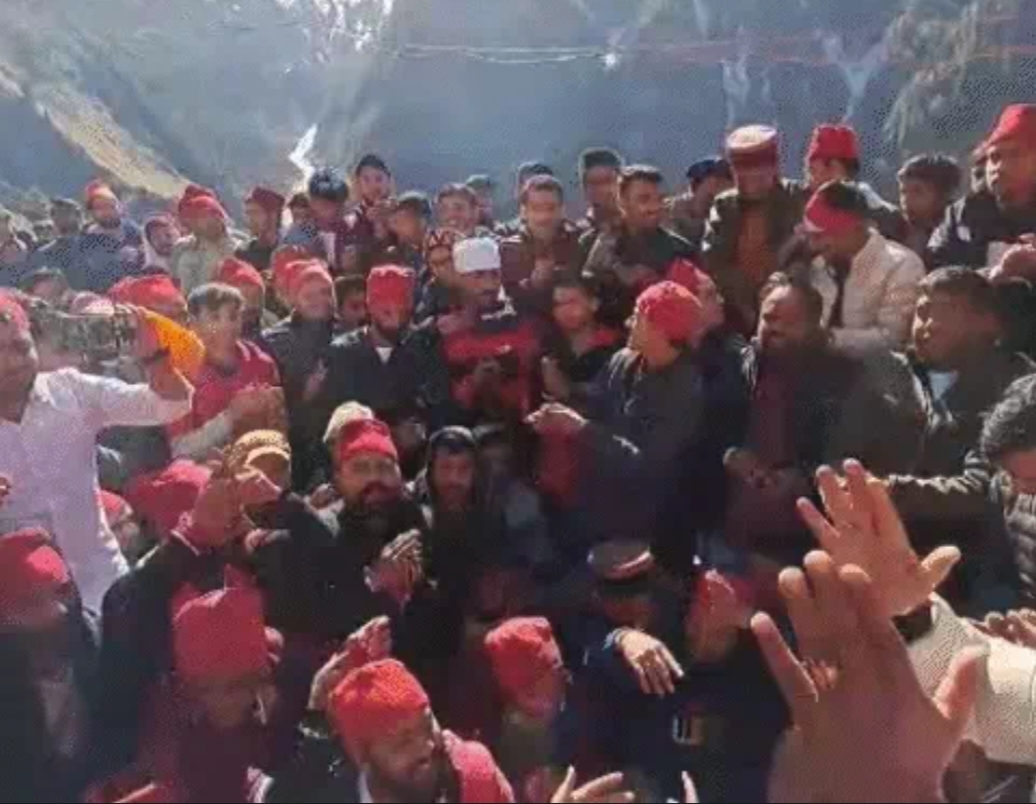 134 दिन बाद खुले कार्तिक स्वामी मंदिर के कपाट, भरमौर में उमड़े श्रद्धालु