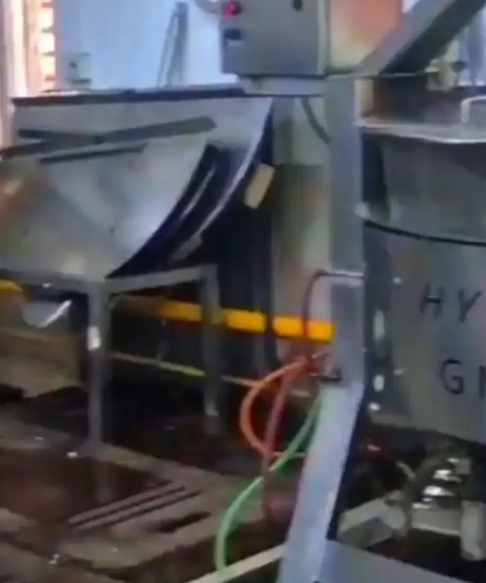 वाराणसी: काशी विश्वनाथ मंदिर के अन्नपूर्णा रसोईघर में पीएनजी आपूर्ति शुरू