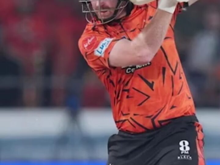 आईपीएल: चेन्नई को चौथी हार, हैदराबाद 10 रन से विजयी