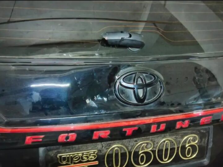 अस्सी घाट पर साड़ी व्यापारी से मारपीट, कार में तोड़फोड़; मुख्य आरोपी गिरफ्तार