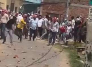 गाजीपुर में सपा प्रतिनिधिमंडल और ग्रामीणों में पथराव, पूर्व मंत्री सहित कई घायल