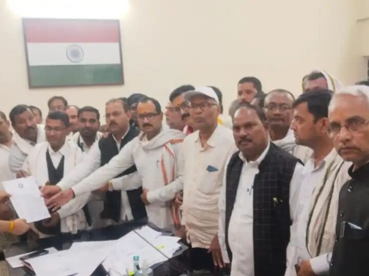 मीरजापुर में ड्रमंडगंज घाटी के रोड डिजाइन पर उठे सवाल, 11 मौतों के बाद एफआईआर की मांग तेज