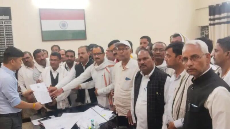 मीरजापुर में ड्रमंडगंज घाटी के रोड डिजाइन पर उठे सवाल, 11 मौतों के बाद एफआईआर की मांग तेज